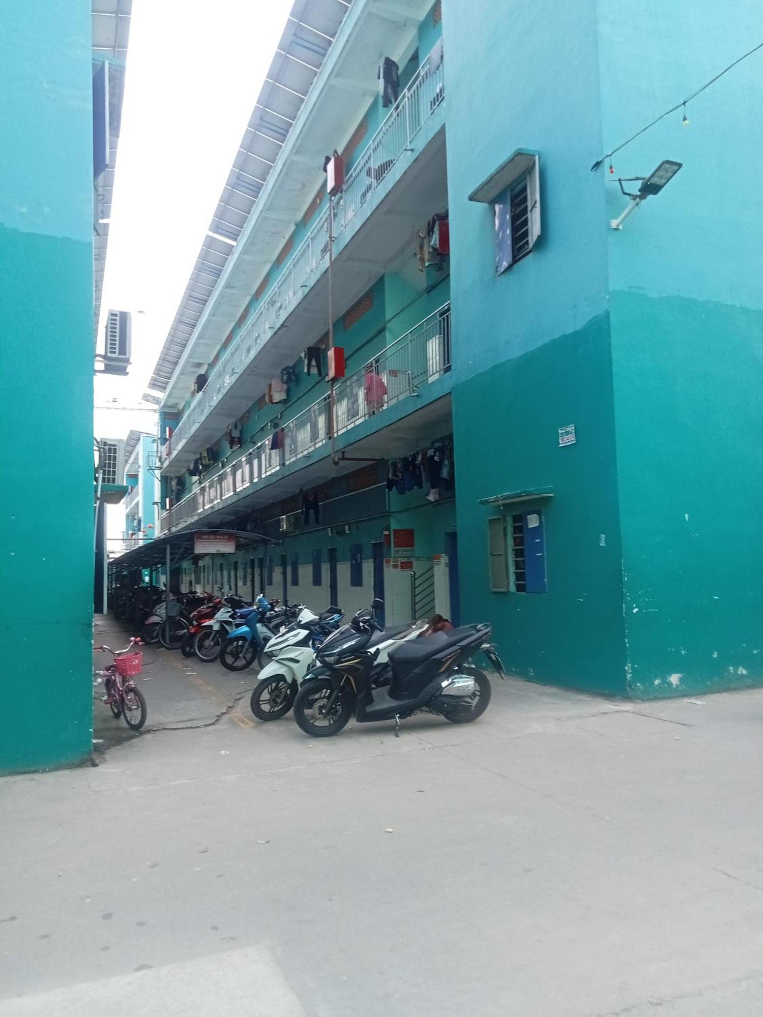 Cu Xa Hung Loi Hostel Xom Ben San Exterior foto